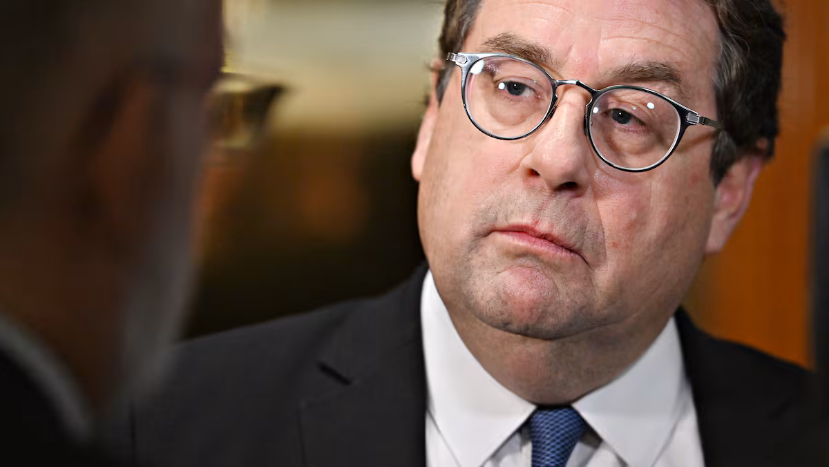 Drainville tenait mordicus à sa permanence, lui!