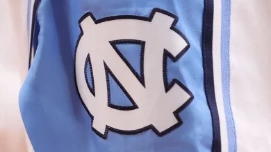 Dylan Mingo, top-10 recruit in '26, commits to North Carolina