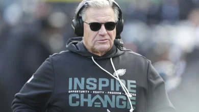 Eagles offensive line coach Jeff Stoutland retires