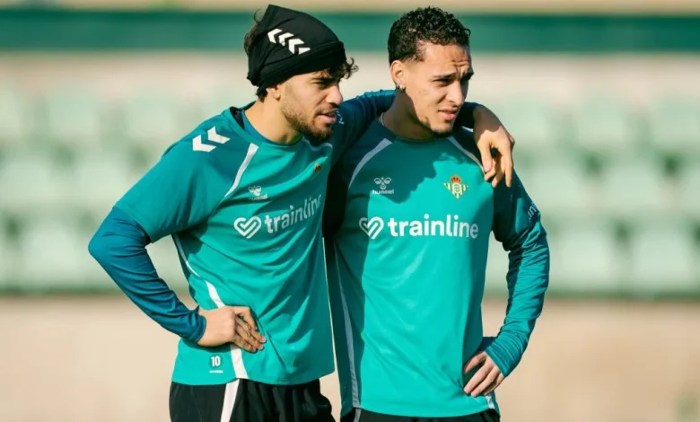 El Betis recibe al Rayo camino del récord