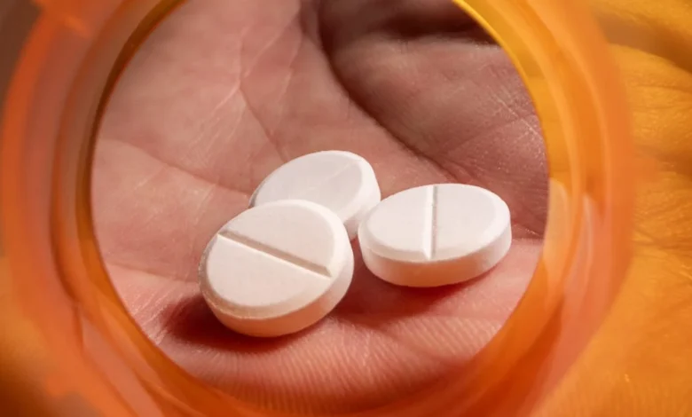 Eli Lilly's Orforglipron Beats Novo Nordisk's GLP-1 Pill in Tests