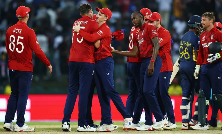 England seek home-from-home comforts as Pakistan face critical encounter