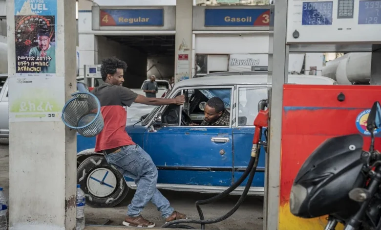 Ethiopia EV Boom Sparked by ICE Car Import Ban - Bloomberg.com