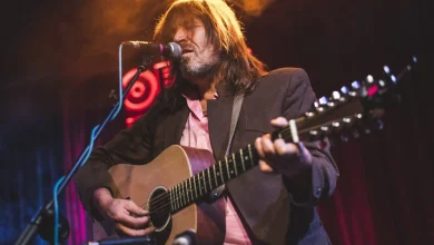 Evan Dando Hospitalized After Fan Alleges Receiving Unwanted Sex Video
