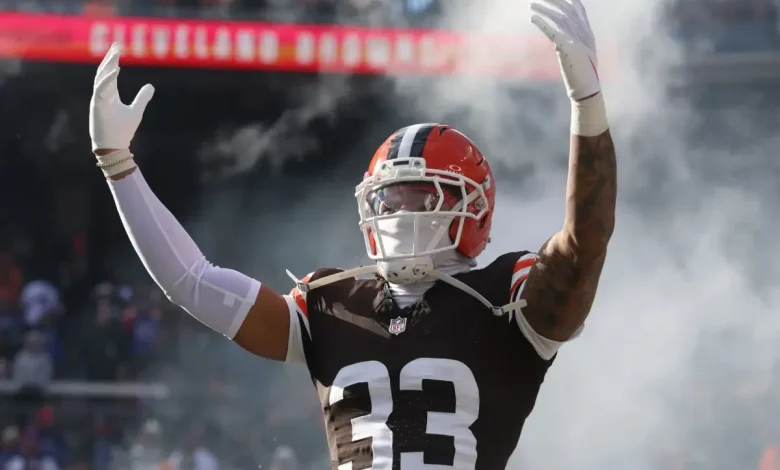 Exclusive | Cleveland Browns star safety Ronnie Hickman jumped at trendy Lower East Side hotel