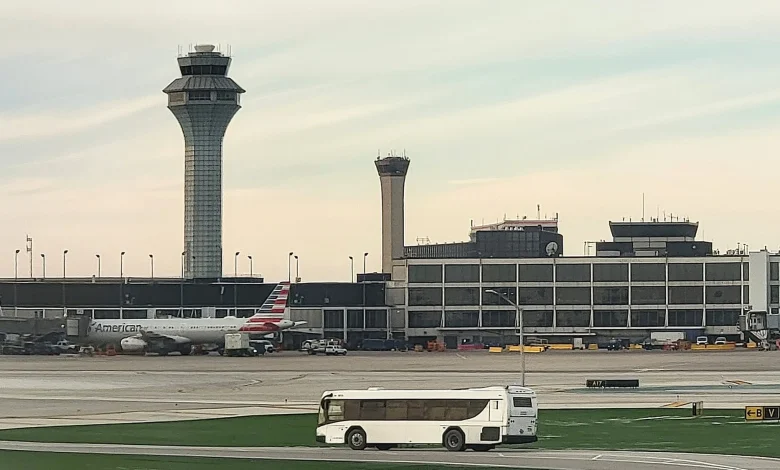 FAA Will Order Significant Flight Cuts At Chicago O'Hare—American vs. United Battle Hits Breaking Point