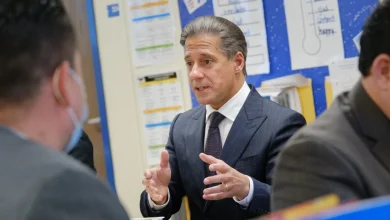 FBI raids LAUSD superintendent's home and office