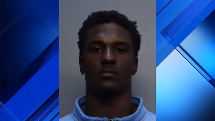 Falcons LB James Pearce Jr. arrested after police chase, crash in Doral, cops say