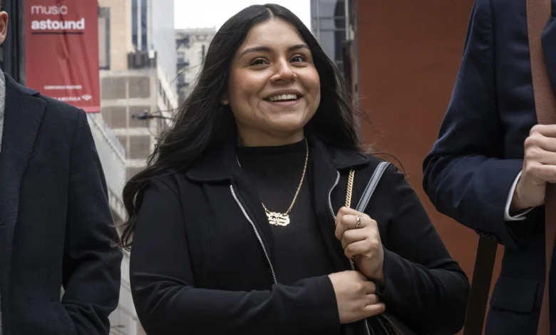 Federal judge will let Marimar Martinez release text messages sent by Border Patrol agent who shot her