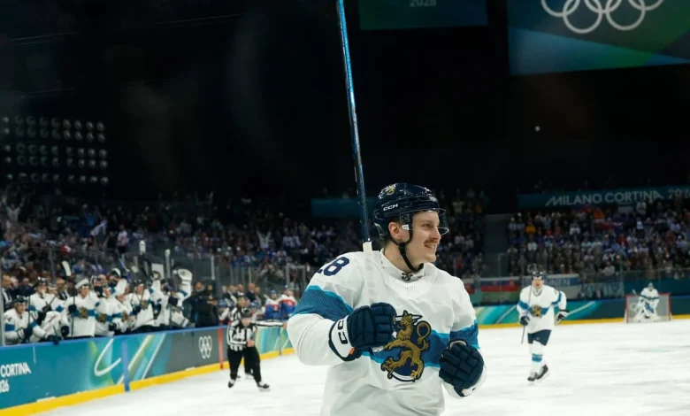 Finland’s Oliver Kapanen to play against Canada; Eeli Tolvanen out