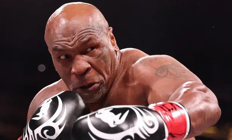 Floyd Mayweather Jr., Mike Tyson agree to fight date and location | Report