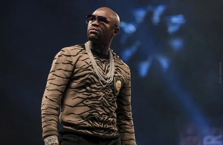 Floyd Mayweather files multimillion-dollar lawsuit against Showtime and Stephen Espinoza