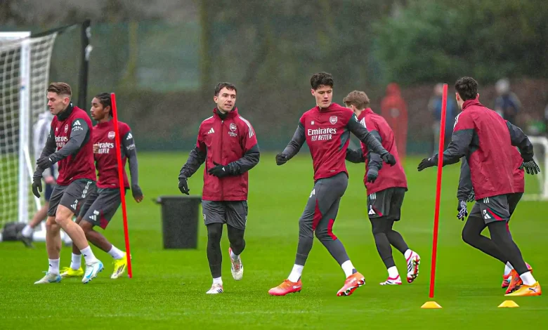 Former Arsenal winger trains with the First Team