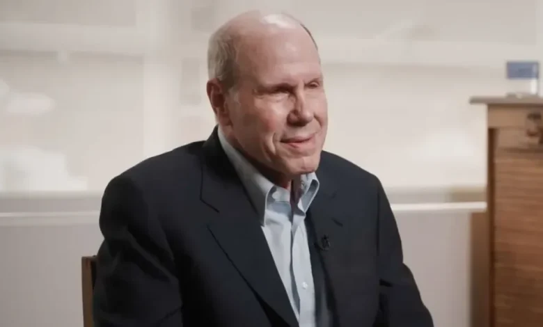 Former Disney CEO Michael Eisner Calls Harvey Weinstein A "Pig"