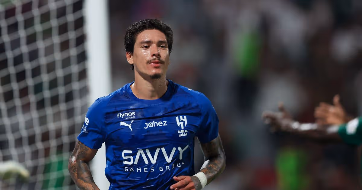 Former Liverpool star Darwin Nunez faces Saudi nightmare as Karim Benzema decision made