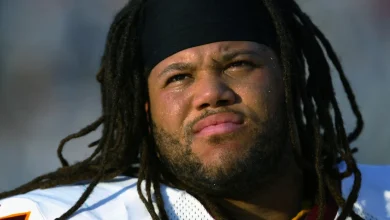 Former NFL offensive lineman Tre' Johnson dies at 54