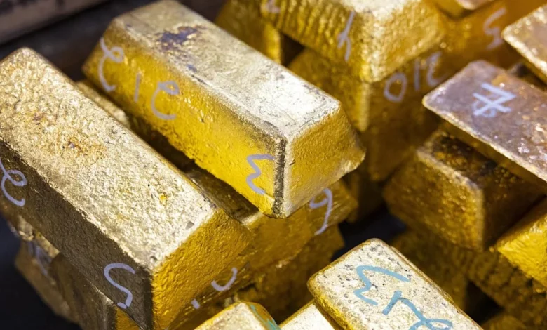 Gold Sinks in Shock Selloff as Stock Rout Spurs Robot Trading