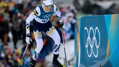 Gold medal favorite Frida Karlsson withdraws from 50km cross-country with fever