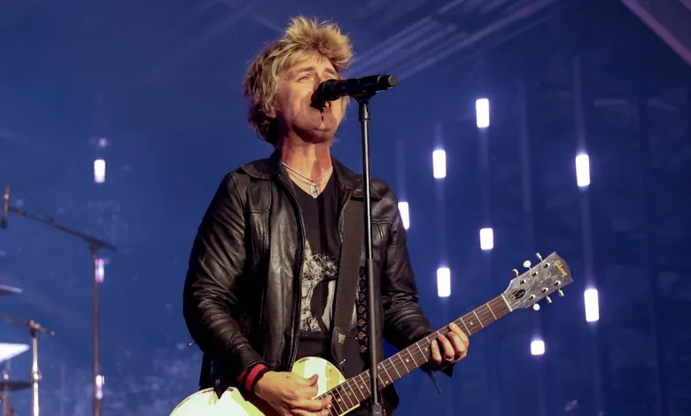 Green Day’s Billie Joe Armstrong Implores ICE Agents to ‘Quit Your S—ty Jobs’ at Super Bowl Party, Says Trump ‘Will Drop You Like a Bad Habit… Come on This Side of the Line’