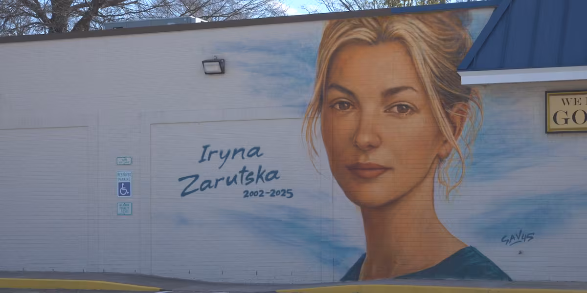 Greenville pawn shop honors Charlotte light trail stabbing victim