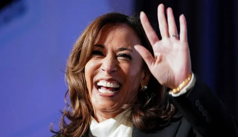 Harris relaunches her old ‘Kamala HQ’ account as an online organizing project