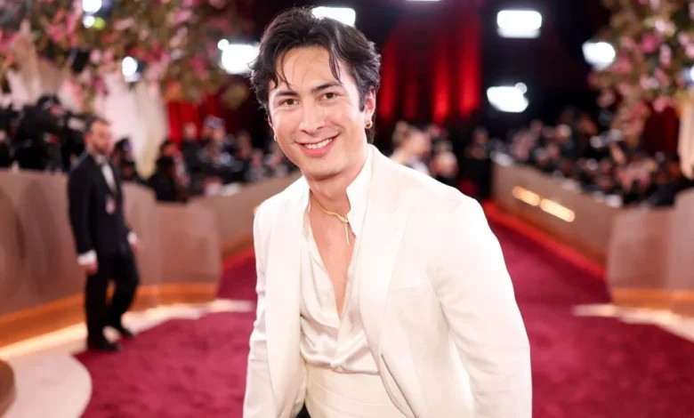 'Heated Rivalry's Hudson Williams Cast In Crave Drama 'Yaga'