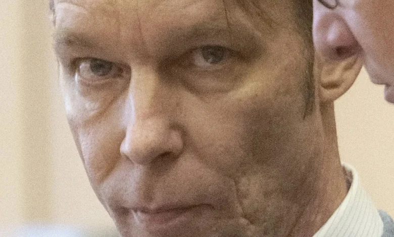 Homeless Madeleine McCann suspect to get council housing despite outrage