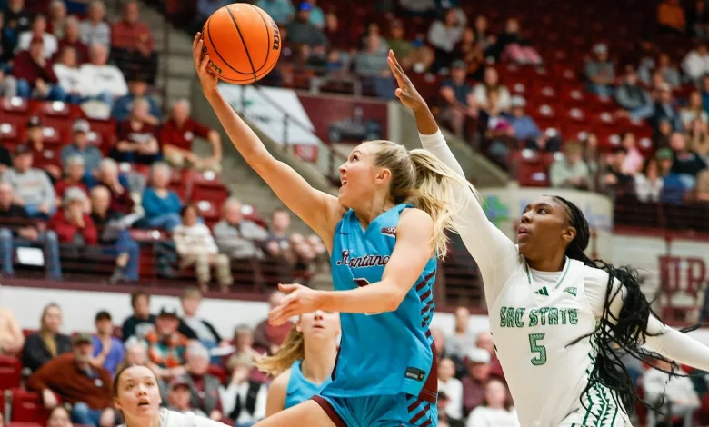 Hornets get rare win, snap Lady Griz’ streak