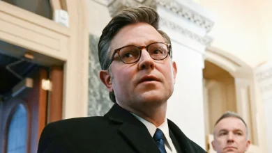 House likely to vote today to reopen government and NASA delays moon mission: Morning Rundown