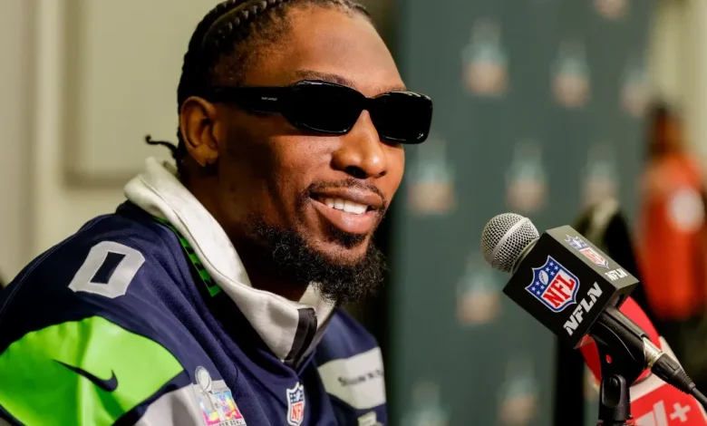 How far behind are the Cowboys from Seattle and playing in a Super Bowl?