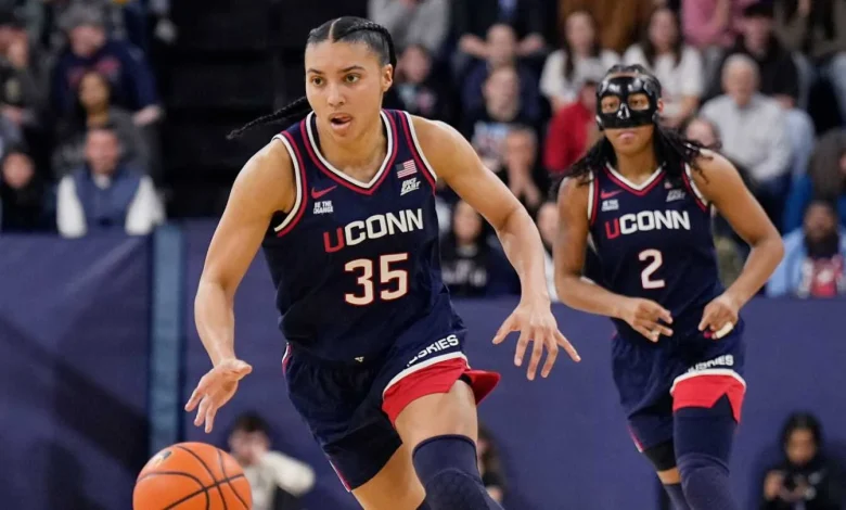 How to watch No. 1 UConn vs. Villanova: TV, live stream info, storylines for Wednesday's game