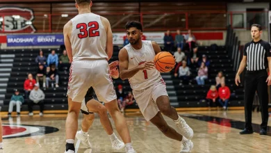 Huskies Come Up Clutch in 67-64 Win Over Wayne State