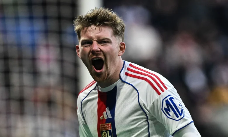 "Il peut marquer 20 buts" : Sulc, l'affaire en or de l'OL