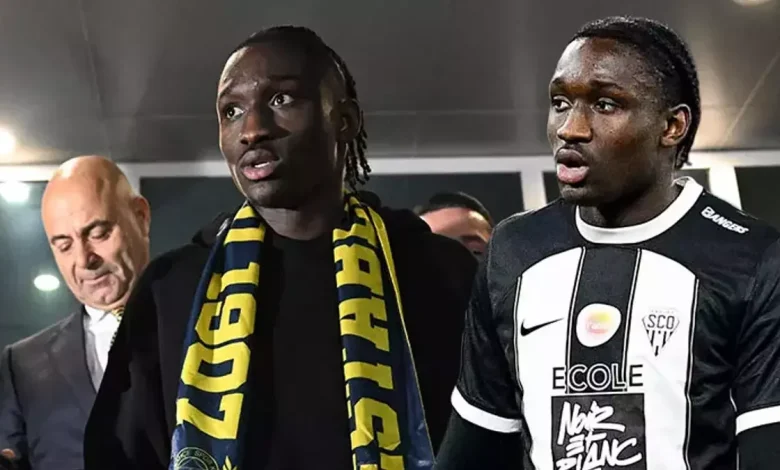 İmza için İstanbul'da! Fenerbahçe transferde mutlu sona ulaştı