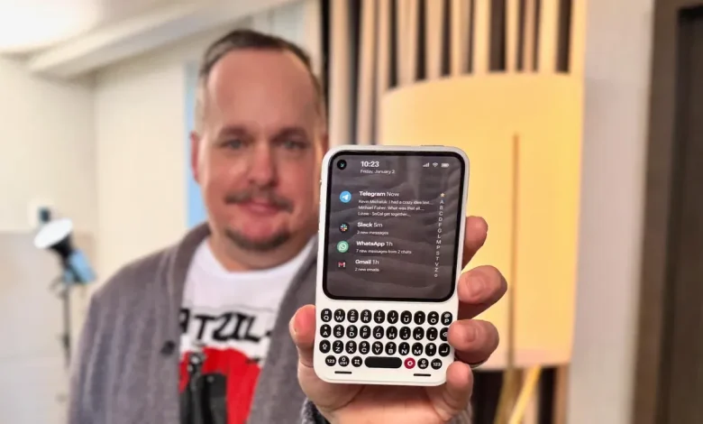 In a World Without BlackBerry, Physical Keyboards on Phones Are Making a Comeback