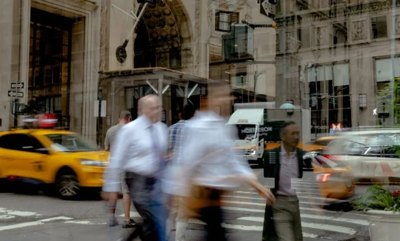 Investment Bank Settles Case That Put 100-Hour Workweeks on Trial