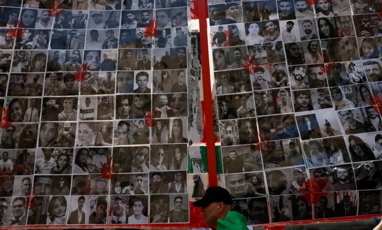 Iran, US spar as diaspora organises rallies abroad calling for action