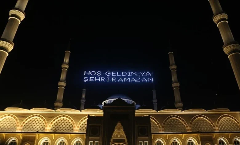 İstanbul, Ankara ve İzmir akşam ezanı saatleri! İftara kaç saat kaldı? (20 Şubat Cuma)