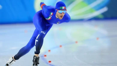 Italy's Davide Ghiotto leads packed 10,000m lineup