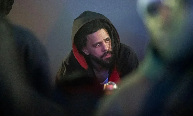 J. Cole announces Sacramento stop on his new "The Fall-Off Tour"