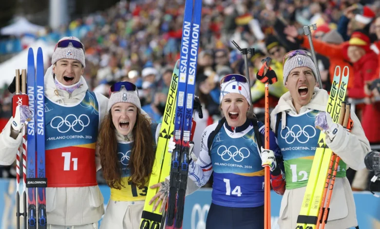 JO: le relais mixte en biathlon en or, premier titre de la France à Milan Cortina