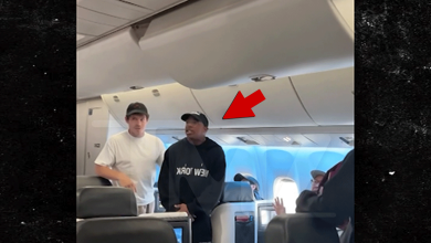 Ja Rule Gets Into Heated Argument With Tony Yayo on Plane, Video Shows