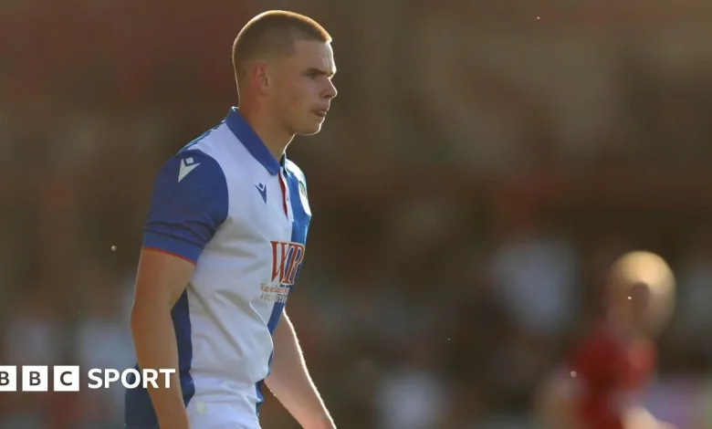 Jake Batty: Swindon Town sign defender on deal to end of season