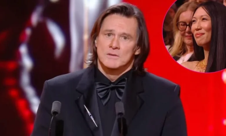 Jim Carrey Unrecognizable In Rare Appearance With Minzi: Photos