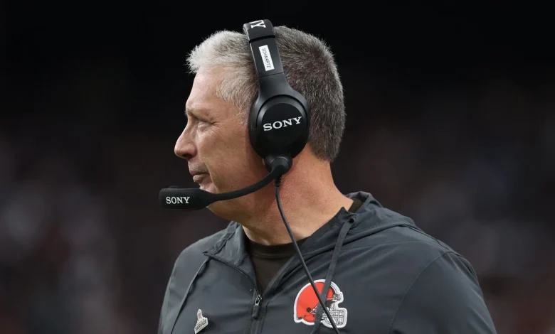 Jim Schwartz resigns, with the "expectation" he won't coach in 2026