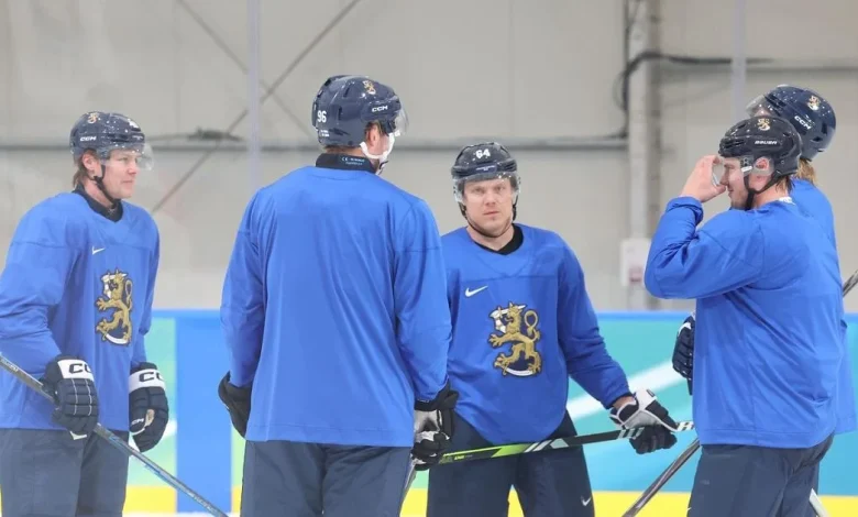 Jocurile Olimpice de iarnă 2026: Începe turneul masculin de hochei pe gheaţă