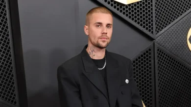 Justin Bieber stuns Grammys by performing in underwear; Trevor Noah jokes about Nicki Minaj in monologue