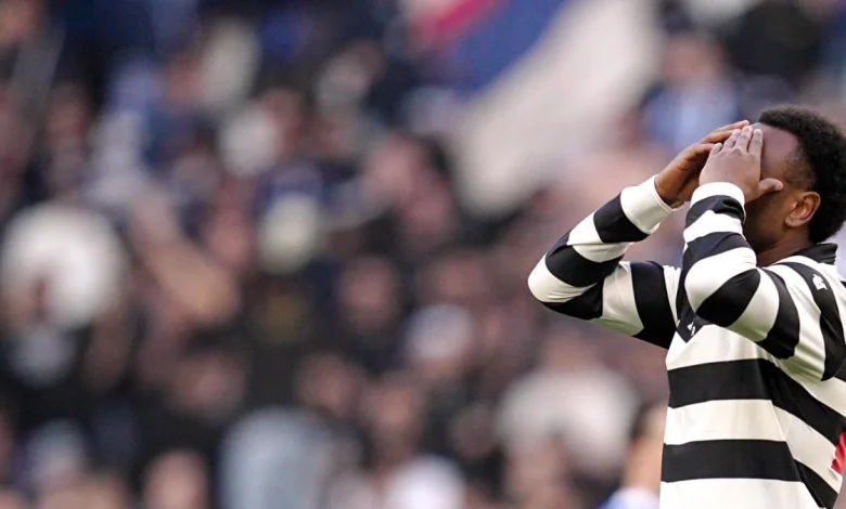 Juve, ora è vera crisi: lezione del Como allo Stadium (che fischia), la Roma domani può andare a +4