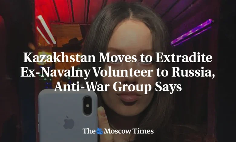 Kazakhstan Moves to Extradite Ex-Navalny Volunteer to Russia, Anti-War Group Says