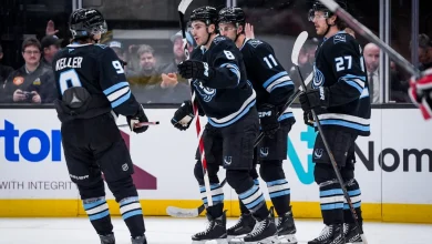 Keller, Schmaltz propel Mammoth to win against Red Wings